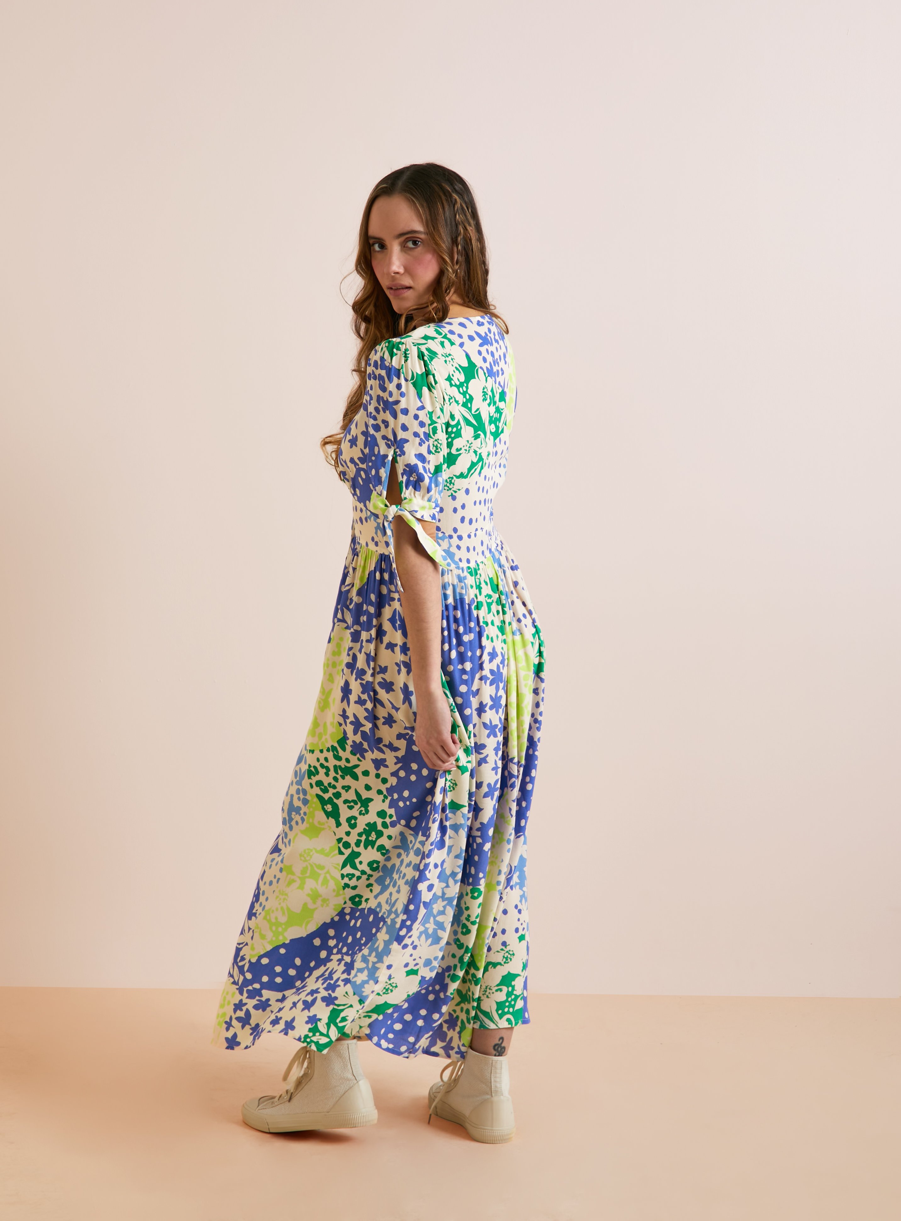 Everbelle Patchwork Floral Midaxi Dress 16 - Image 4 thumbnail